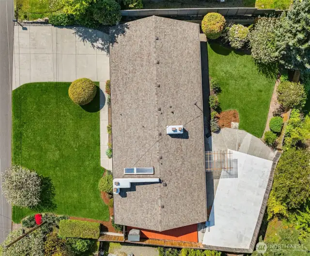 The roof is only 3 years old and has a 10-year transferrable warranty!