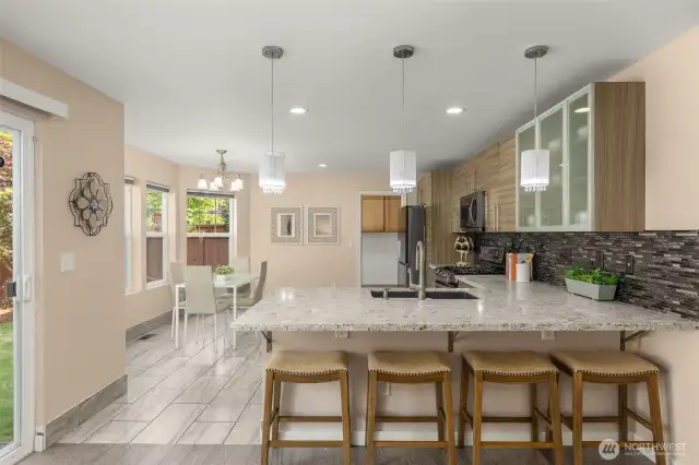 Beautifully remodeled spacious kitchen with breakfast area