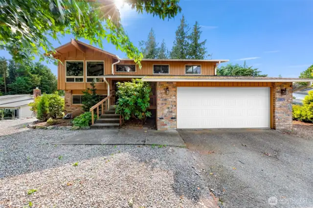 Welcome Home. Front entry facing East