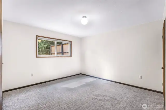 bedroom 4- huge downstairs room