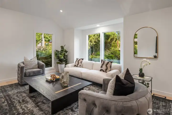 Spacious light and bright living room.