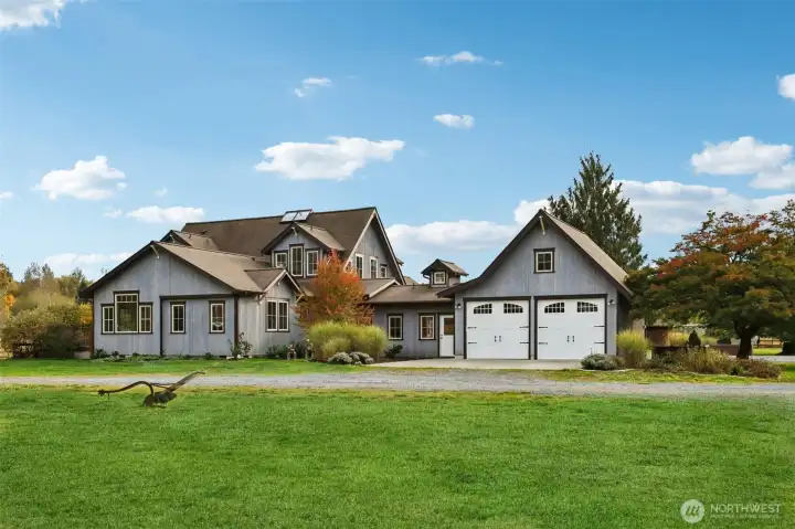 Oversized 2 Car Garage with adjoining Mud Room...