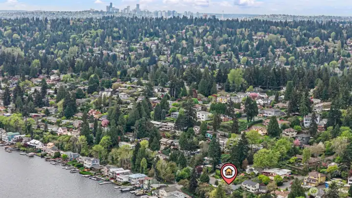 Enjoy effortless access to the University of Washington, downtown Seattle, and nearby light rail for easy commuting.