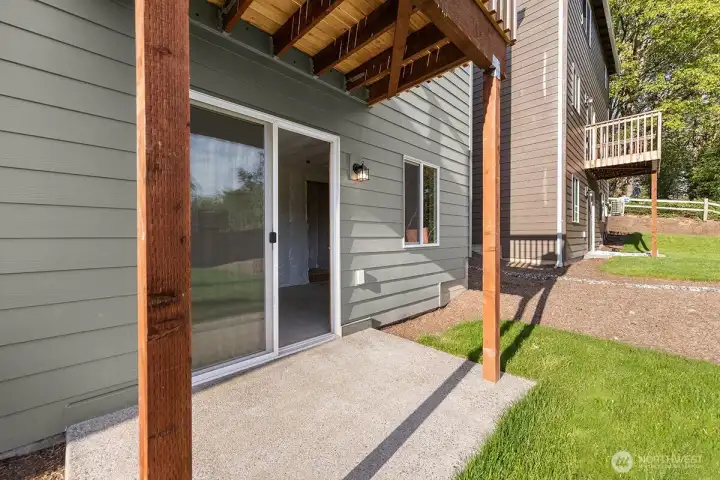 Image is a rendering. Photographs are for illustrative purposes only. Features, finishes, interior/exterior colors, landscaping and floorplan shown may vary from actual homes built