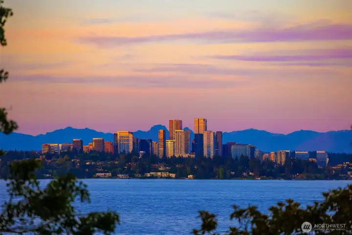 Stunning Golden Hour Views of the Bellevue Skyline Stunning Golden Hour Views of the Bellevue Skyline
