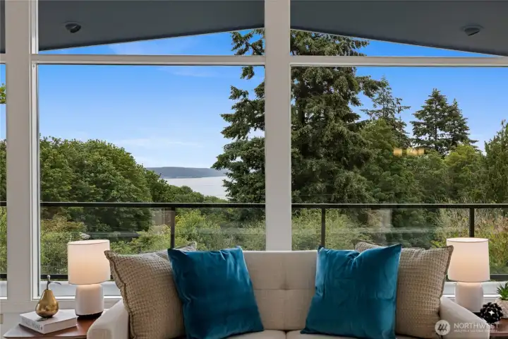 Vaulted ceilings in the great room frame the perfect place to slow down, enjoy the view and all the gratitude of each day.