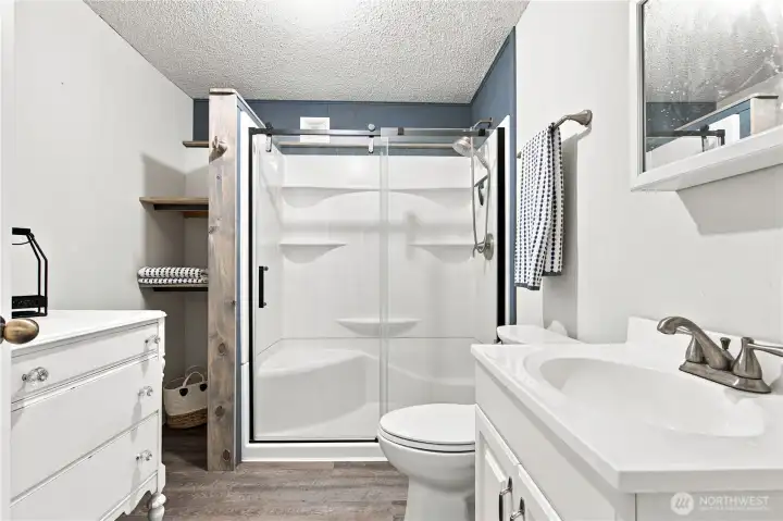 Downstairs bathroom! Downstairs bathroom!