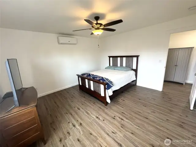 Large second bedroom
