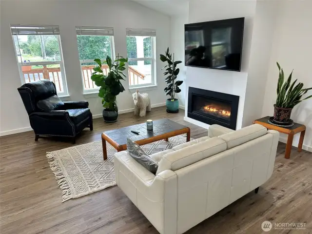 Light and Bright Home so welcoming