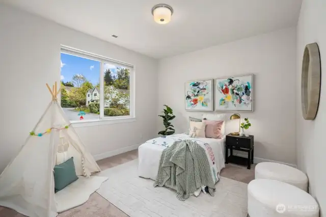 Upper floor 2nd bedroom