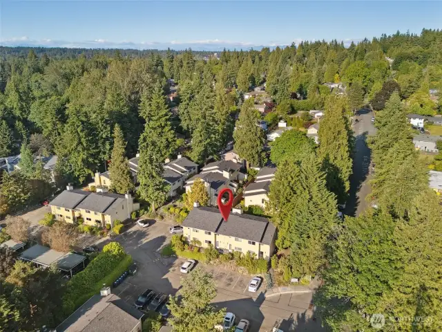 Arrow shows great Juanita location just up from the beach!