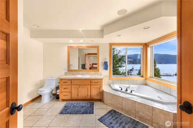 Primary en suite