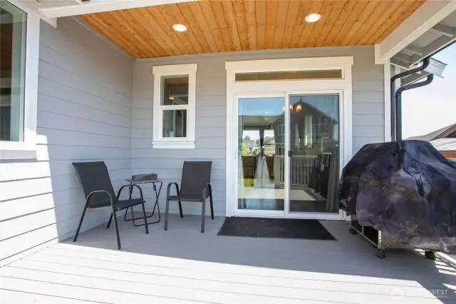 Covered back deck