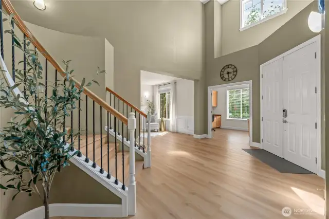 Entryway from hall