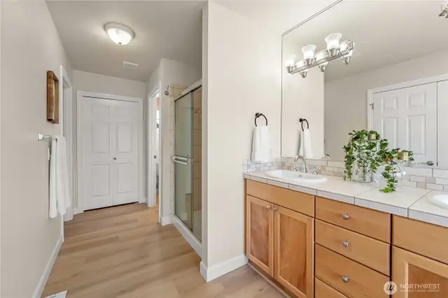 Primary suite shower