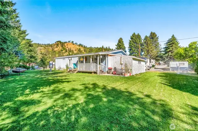 Manufactured home exterior