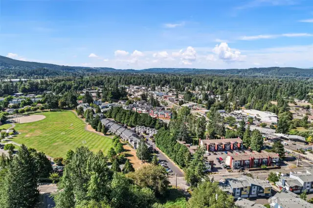 Incredible proximity to the park, trails, and downtown North Bend.