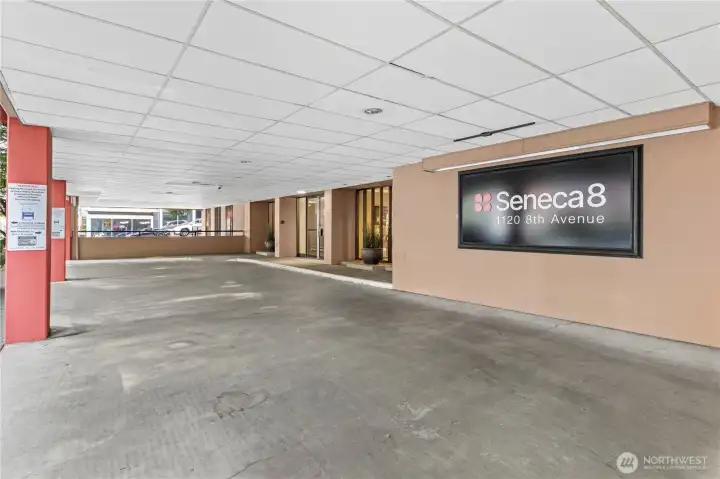 Welcome to Seneca8 at 1120 8th Avenue – modern living in the heart of First Hill.