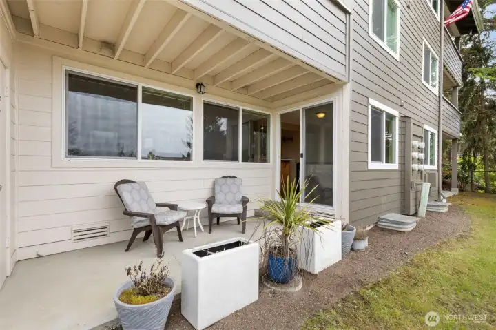Ground level patio