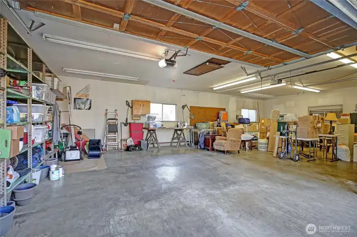 Plenty of space for your caars, toys and storing your personal belongings.