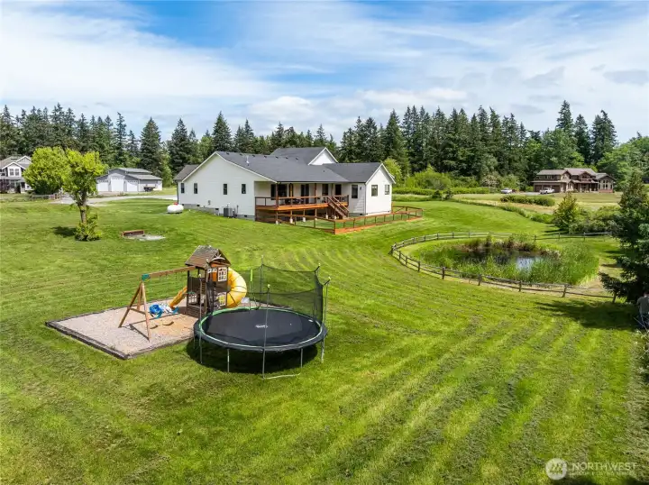 …And don’t forget the kids’ retreat—an outdoor play area designed for hours of fun and endless adventure.
