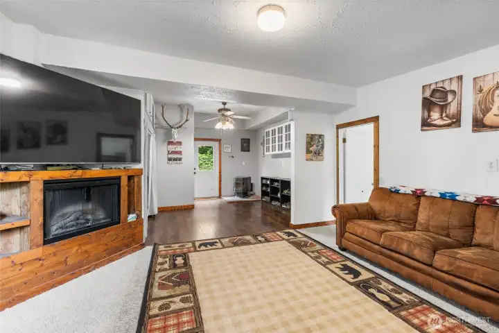 Second Living room space