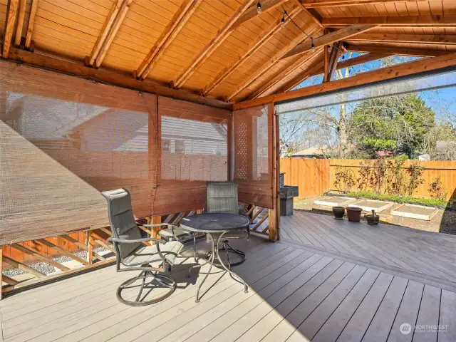 Covered deck - vaulted
