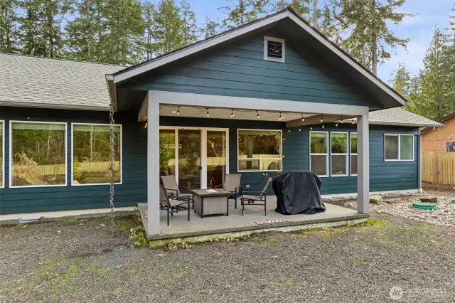 Large covered patio.