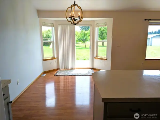 Dining toward back yard