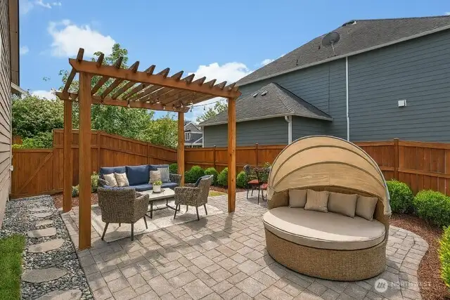 Design idea only (not actual yard)