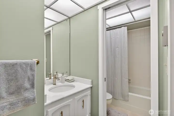 Main Bath with updated Quartz countertop.