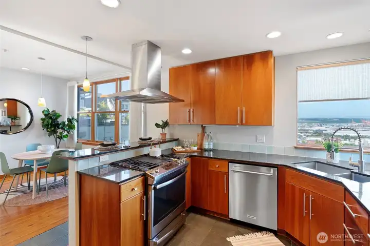Kitchen is open to the dining area