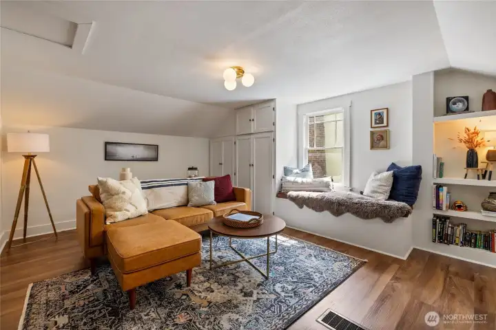 The jewel of the house is the upstairs suite offering LPV flooring, storage, and built in reading nook for the book lover in your life!