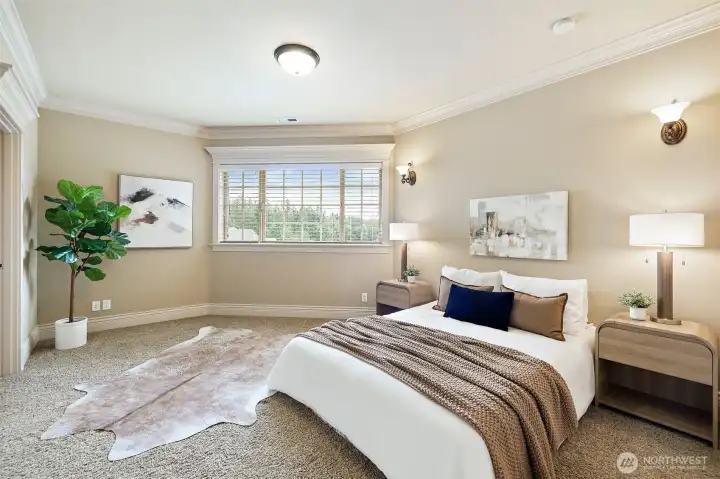 Guest En-Suite 3 overlooking the golf course Guest En-Suite 3 overlooking the golf course