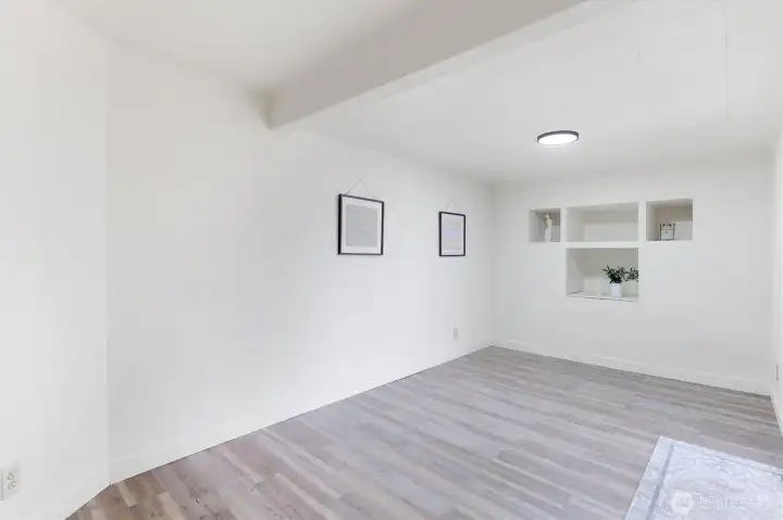 Dining Room/Office/Bonus Room Dining Room/Office/Bonus Room