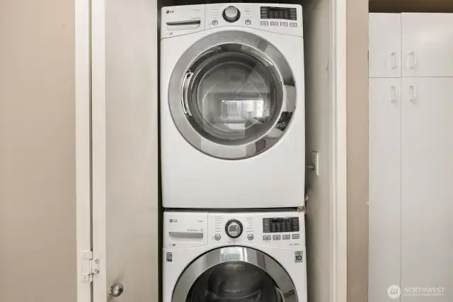 Full stackable washer and dryer.