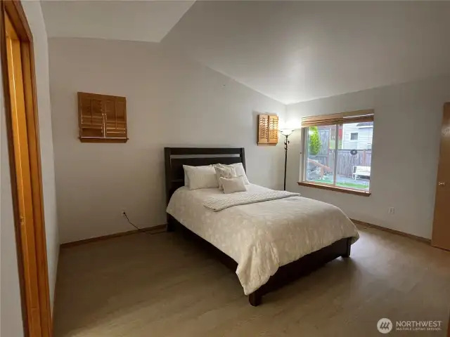Primary view 2