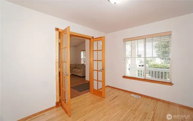 Den to living room