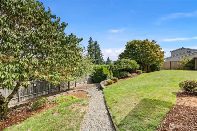 More views of the gorgeous back yard landscaping.