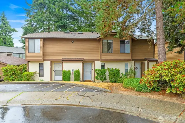Evergreen Townhomes middle unit
