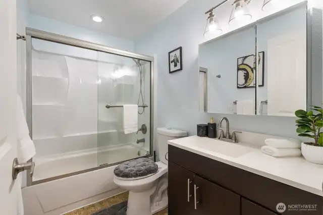 Main bathroom upstairs