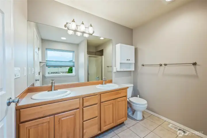 Primary bath