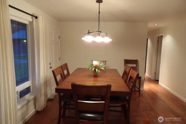 Mango Wood Table can also be purchased.