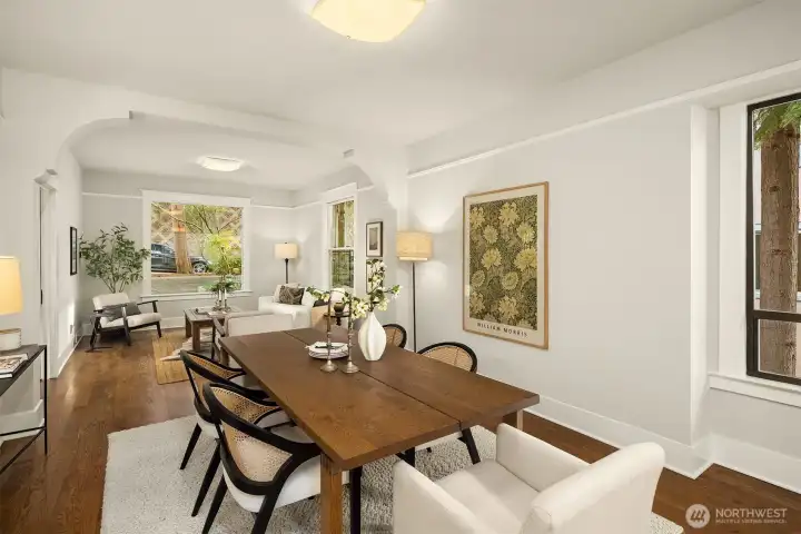 Coved archways and entertaining spaces- perfect for your next gathering.