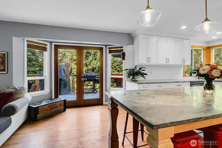 French Doors leading to the Mainfloor Deck