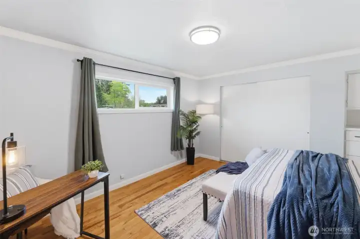 Additional bedroom with great natural light, ideal for guest room or home office.