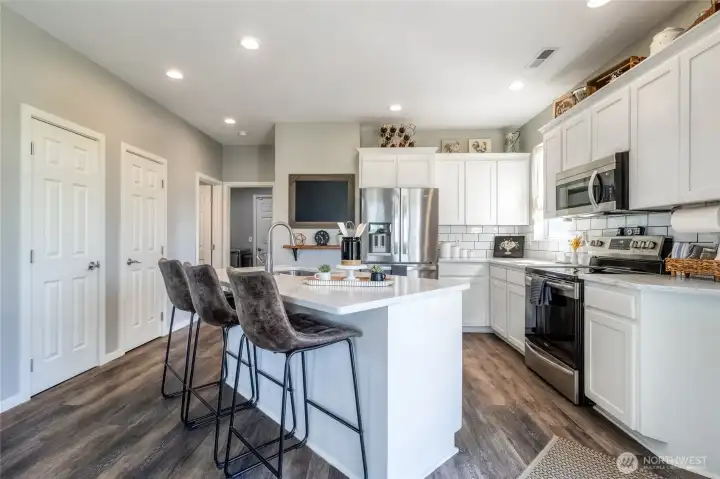 New quartz counters and updated tile backsplash