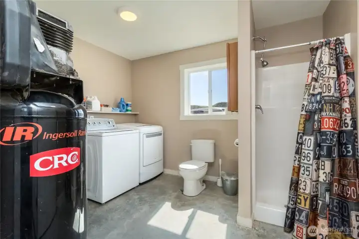 Bathroom and laundry in shop