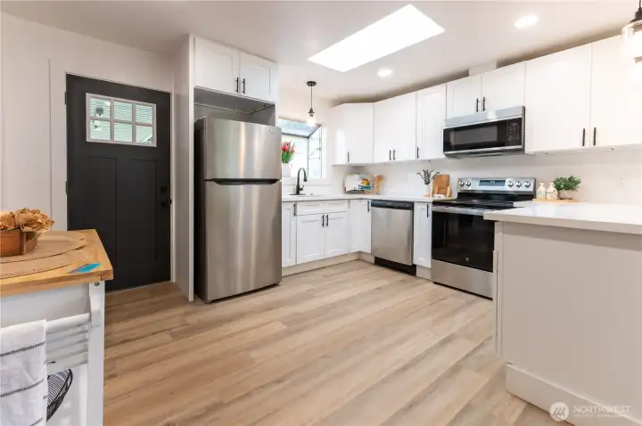 Spacious kitchen for great meal creations