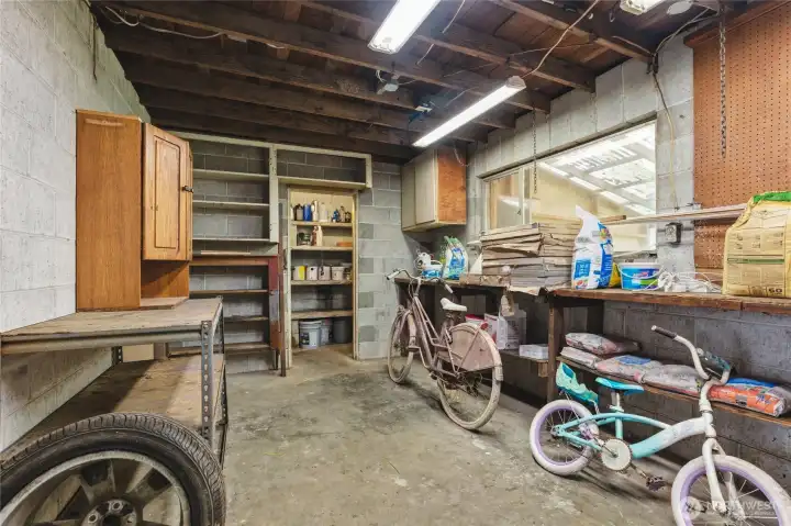 Large Storage Area 1